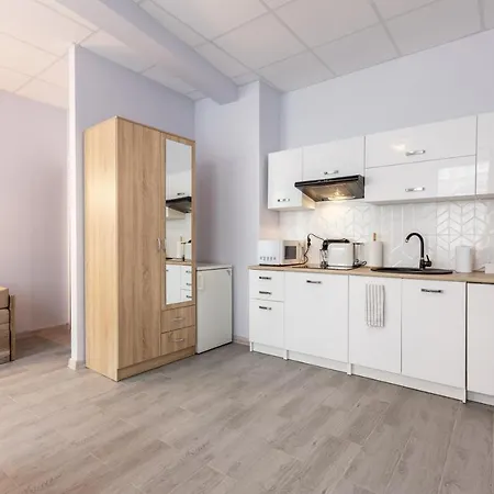 Apartment Shick